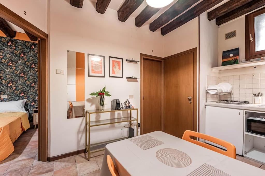 Guggenheim Apartment Dorsoduro Venesia Bagian luar foto